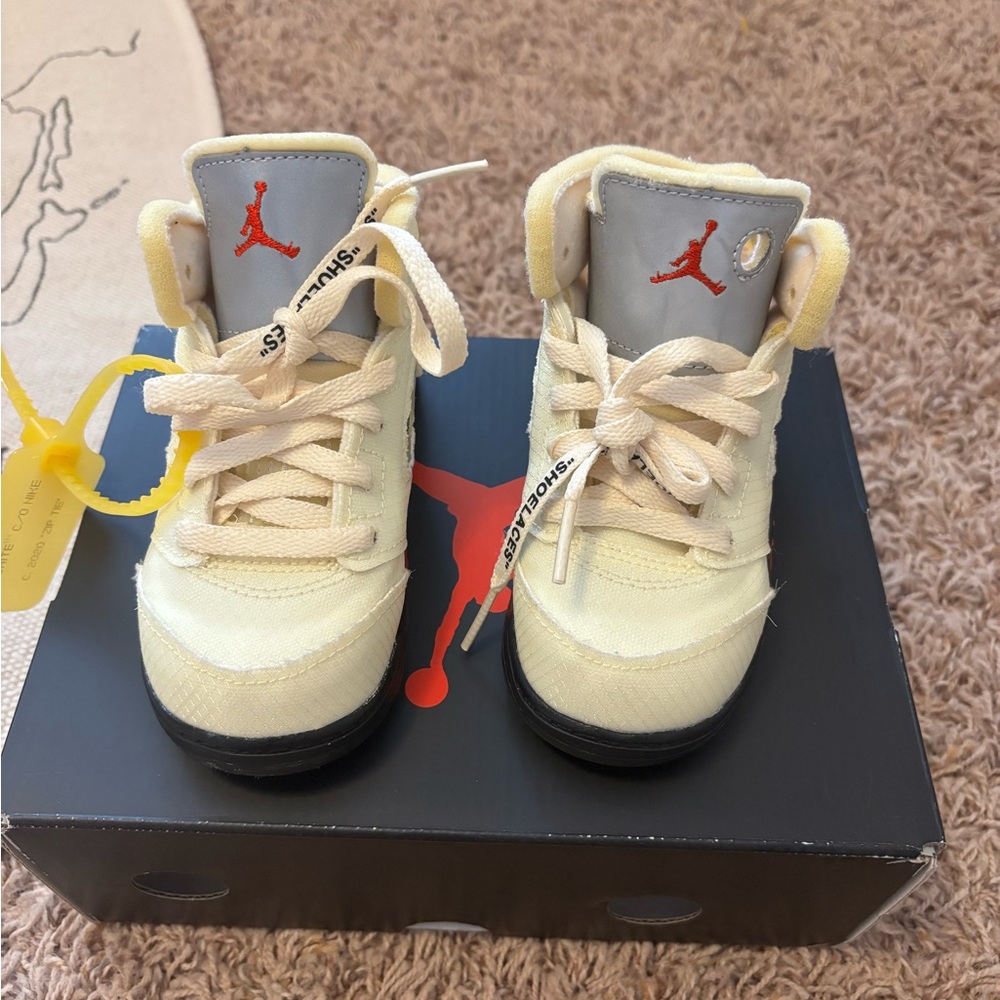 Toddler Jordan 5 Retro/ Offwhite collab Sail size 8c